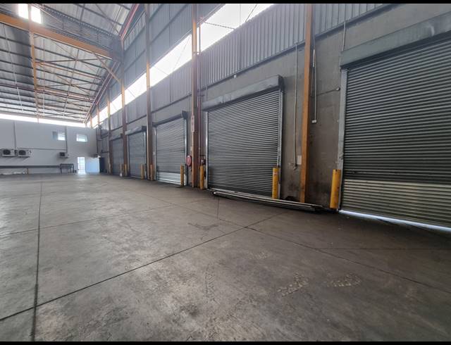 10,614M² WAREHOUSE TO LET IN MOBENI